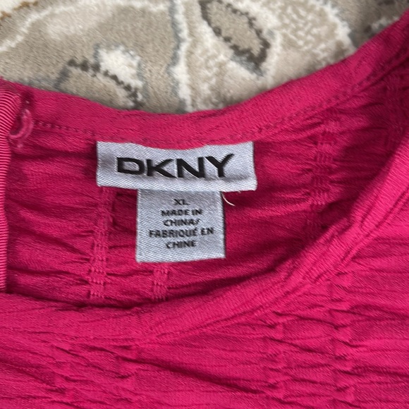 DKNY Ruched Hot Pink Top Size XL - Picture 3 of 5